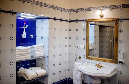 Usti nad Orlici Hotel | Discover Hotel Na Zámečku: Family-Friendly Dining Awaits