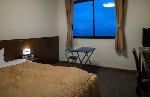 Kumano Hotel | Budget-Friendly Hotel Nami with Accessible Amenities