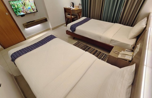 Dhaka Hotel | Hotel Nandini: Guest Rated 10/10 with Spa & Family Amenities
