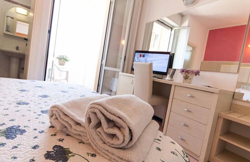 Gabicce Mare Hotel | Discover Comfort at Hotel Napoleon: Pool, Spa & More