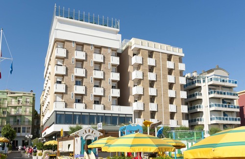 Gabicce Mare Hotel | Discover Comfort at Hotel Napoleon: Pool, Spa & More