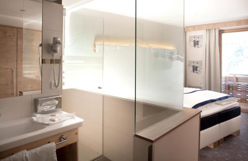 Sonnenalpe Nassfeld Hotel | Relaxing Stay at Hotel Nassfeld with Ocean View & Spa