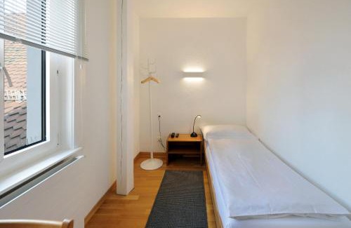 Monbijou Hotel | Discover Hotel National Bern: Pet-Friendly Stay Awaits!