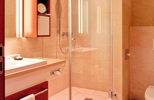 Buxtehude Hotel | Experience Comfort at Hotel Navigare: 4-Star Stay Awaits