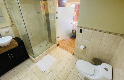Ciudad Cariari House | hotel near Juan Santamaría Airport