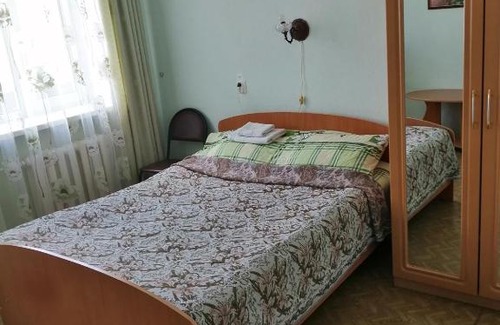 Bugulma Hotel | Family-Friendly Retreat at Hotel Neftyannik for Every Budget