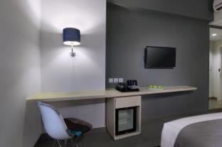 Cipulir Hotel | Budget-Friendly Hotel Neo+ Kebayoran Jakarta with Pool