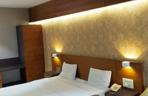 Sangli Hotel | Budget-Friendly Family Retreat at Hotel New Pride
