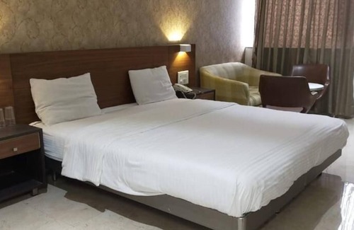 Sangli Hotel | Budget-Friendly Family Retreat at Hotel New Pride