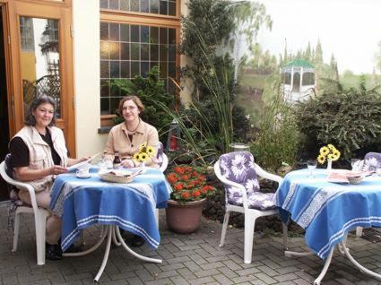 Bad Breisig House | Discover Comfort at Hotel Niederée with Breakfast Included