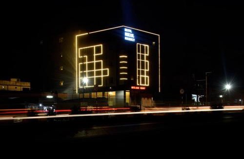 Bhilai Hotel | Budget-Friendly Hotel Nikhil Regency with Pet and Child Amenities