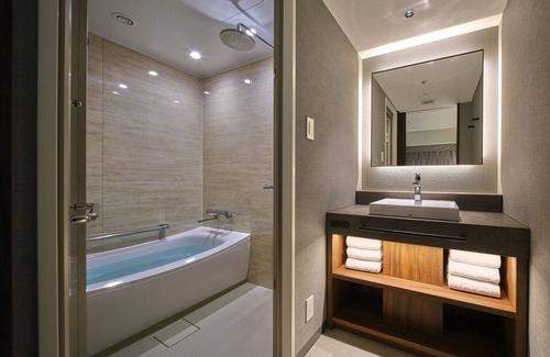Igidani Onsen Hotel | Eco-Friendly Comfort at Hotel Nikko Himeji - 8.2/10 Rating