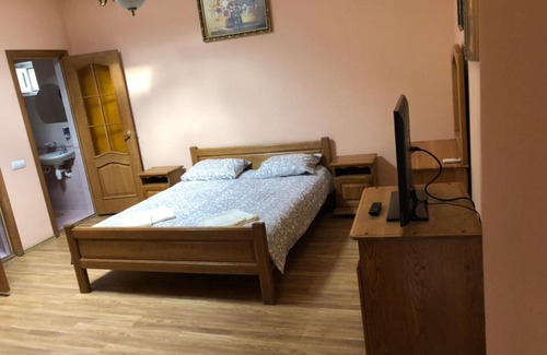 Mukachevo Hotel | Budget-Friendly Hotel Nikolet with Family Amenities