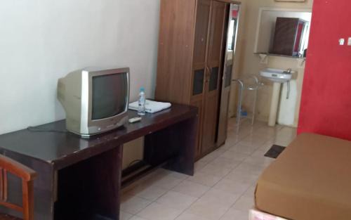 Banyuglugur Hotel | Family-Friendly Hotel Nirwana Situbondo RedPartner Awaits