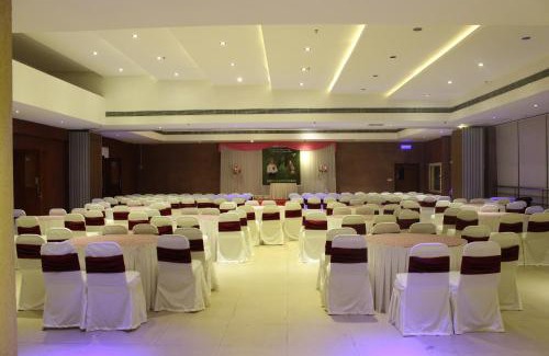 Thrissur Hotel | Discover Hotel Niya Regency: 4-Star Family-Friendly Stay