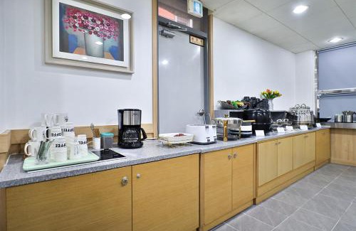 Jung-gu Hotel | Discover Hotel Noah: Guest Rated 8/10 & Wheelchair Accessible