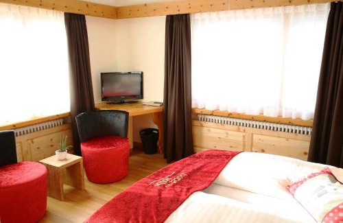 Sankt Moritz-Bad Hotel | Pet-Friendly Hotel Nolda with Hot Tub & Breakfast Included