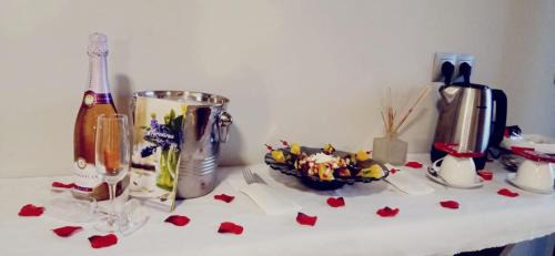 Pozoblanco Hotel | Hotel Nomada: Guest Rated 8.8 with Family-Friendly Amenities
