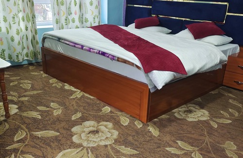 Pahalgam Hotel | Discover Hotel Noor Mahal: 4-Star Family-Friendly Escape