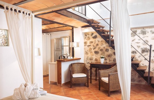 Estellencs Hotel | Experience Hotel Nord: Rated 10/10 with Spa & Family Dining