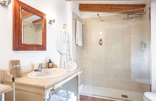 Estellencs Hotel | Experience Hotel Nord: Rated 10/10 with Spa & Family Dining