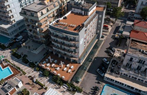 Cattolica Hotel | Relax at Hotel Nord Est: Oceanfront with Spa & Pool Access