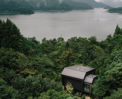 Fujikawaguchiko Villa | Enjoy Oceanfront Serenity at Hotel Norm Air - Rated 9.8