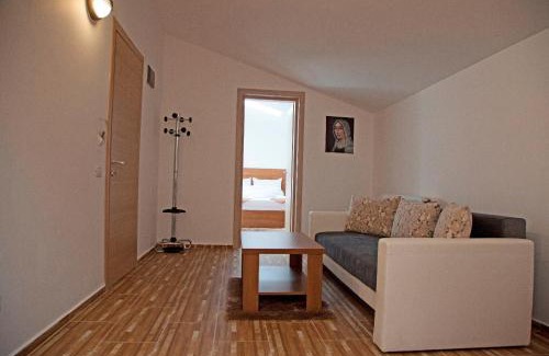 Popesti-Leordeni Hotel | Budget-Friendly Hotel Nova Bital with Family Amenities