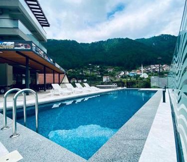 Konjic Hotel | Elegant Hotel Novalić Konjic with Oceanfront Pool Access