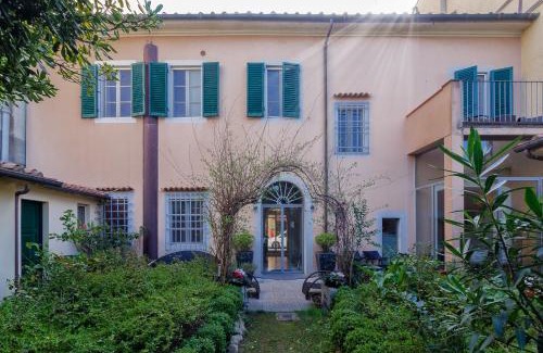 Pisa City Centre Hotel | Discover Hotel Novecento: Pet-Friendly & Family Welcoming