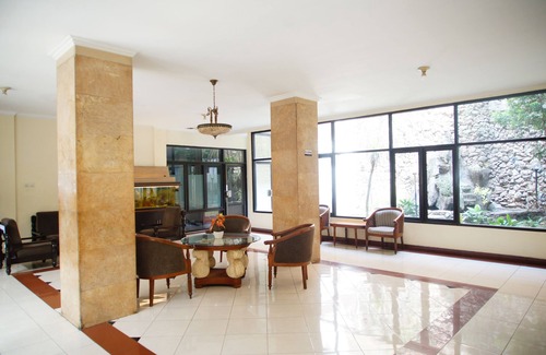 Kebon Kacang Hotel | Discover Hotel Nusantara Indah Syariah with Family-Friendly Amenities