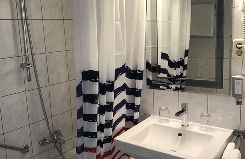 St. Vinzenz Hotel | Discover Hotel Nymphenburg City: Rated 8.6 with Great Amenities