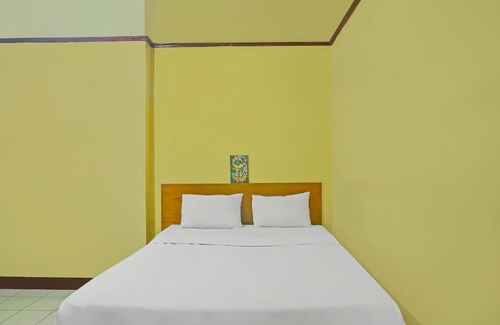 Kalimantan Hotel | Budget-Friendly Stay at SPOT ON 92466 Adam Kost Syariah