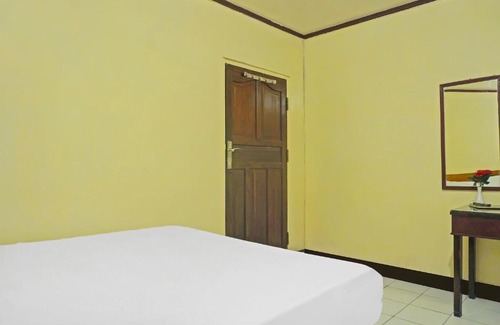 Kalimantan Hotel | Budget-Friendly Stay at SPOT ON 92466 Adam Kost Syariah