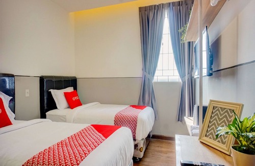 Medan Hotel | Budget-Friendly Stay at SUPER OYO 93064 Alhesa Residence