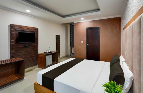 Rudrapur Hotel | Hotel O Awas Vikas Near Bus Stand