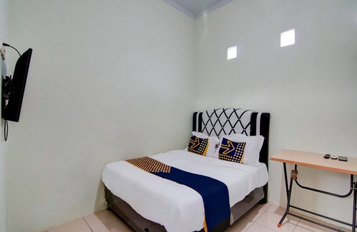 Dumai Hotel | Budget-Friendly Awi Stay Syariah with Breakfast Included