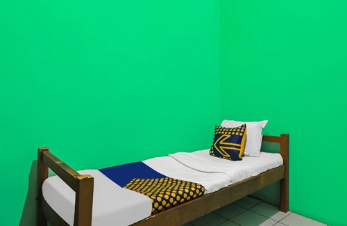 Semarang Hotel | Budget-Friendly Stay at SPOT ON 92610 Barokah Kostel Syariah