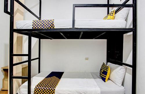 Berbah Hotel | Budget-Friendly Cindelaras B&b with Breakfast and Kids' Area