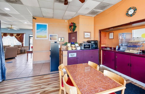Columbia Hotel | Convenient Hotel O Columbia Downtown with Pool & Breakfast