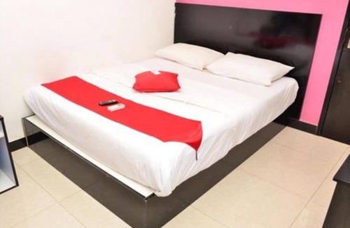 Pelabuhan Klang Hotel | Budget-Friendly Hotel D'Spark Port Klang with Breakfast