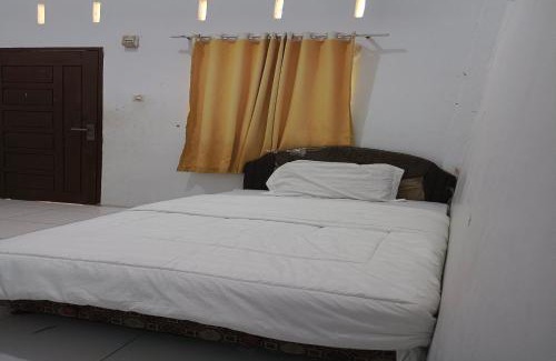 Pekanbaru Hotel | Budget-Friendly Elang Homestay with Family Amenities