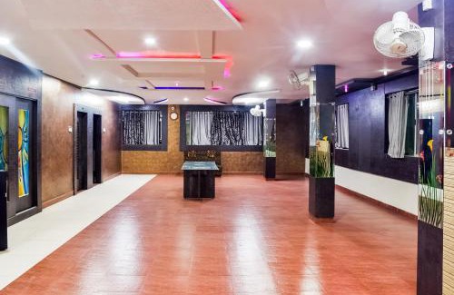 Bhilai Hotel | Budget-Friendly OYO Flagship Hotel Pragya 2: Family Welcome