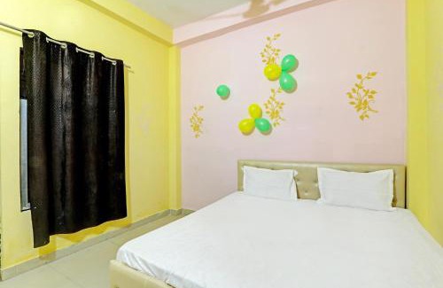 Malihabad Hotel | Budget-Friendly OYO Hotel Golden Grand with Family Amenities