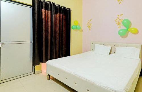 Malihabad Hotel | Budget-Friendly OYO Hotel Golden Grand with Family Amenities