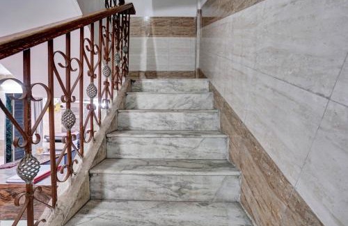 Kalamboli Hotel | Family-Friendly Hotels in Mumbai, India for Budget Travelers