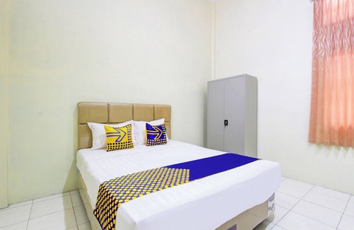 Surakarta Hotel | Budget-Friendly Stay at Guet House Mulia Dua Syariah