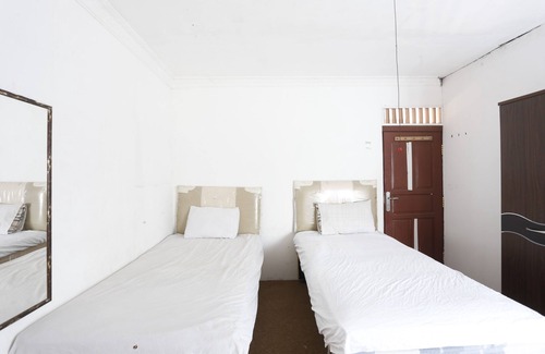 Tana Tidung Hotel | Budget-Friendly OYO 92865 Guest House with Breakfast