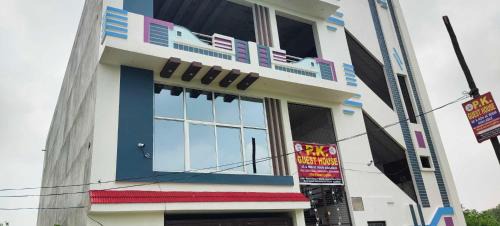 Faizabad Apartment | Hotel O Home PK Guest Homestay