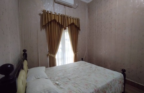 Kecamatan JONGGAT Hotel | Discover OYO 93618 Homestay Bonjeruk: 10/10 Guest Rated